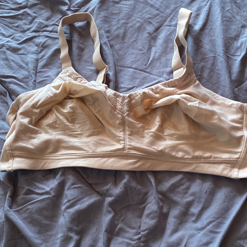 Wacoal style Perfect Primer wireless 38D bra